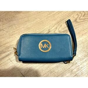 Michael Kors Fulton Pebbled Leather Zip-Around Wristlet Blue Wallet
